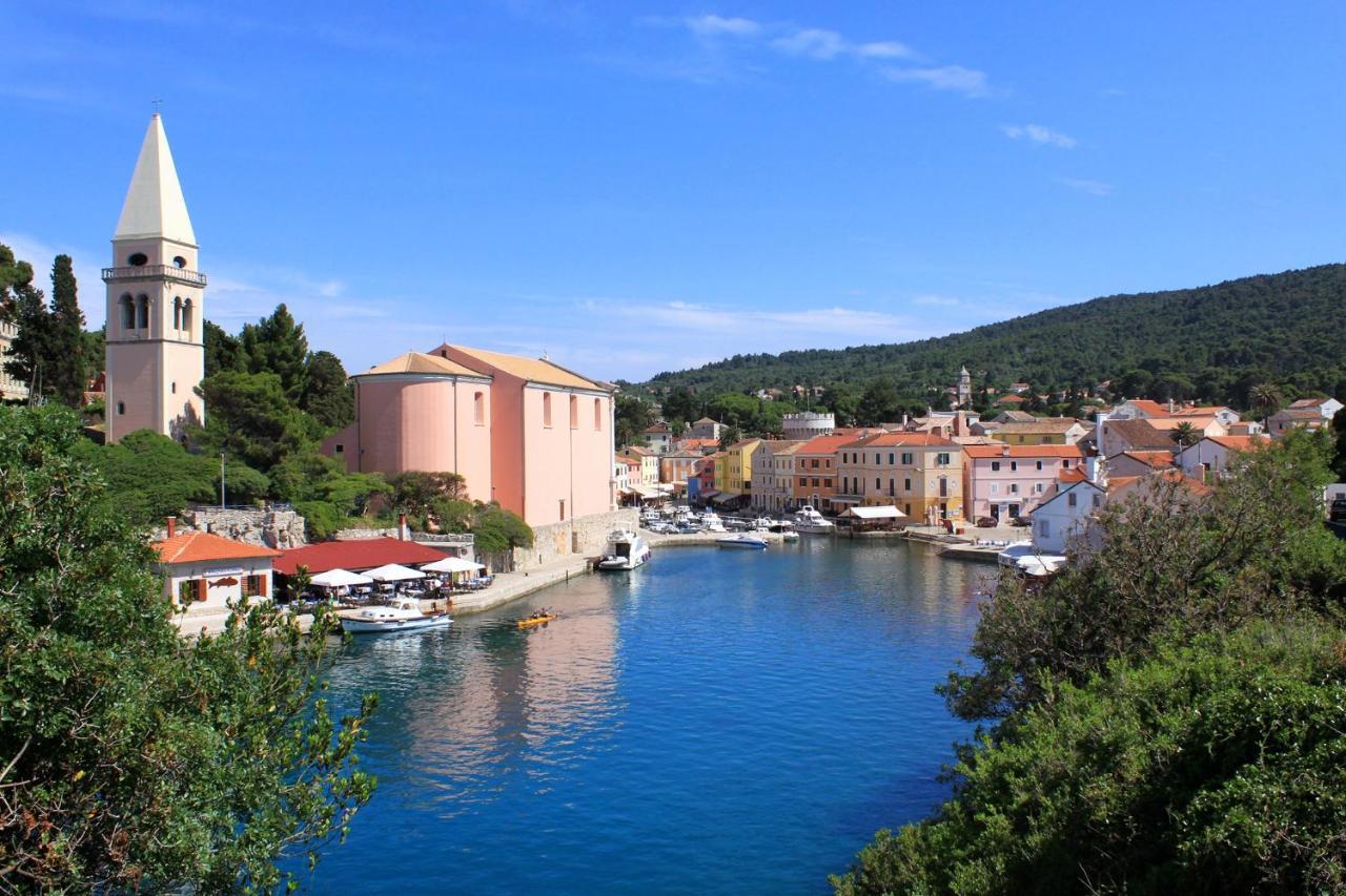 Apartments By The Sea Veli Losinj, Losinj - 19196 Veli Lošinj Exterior foto